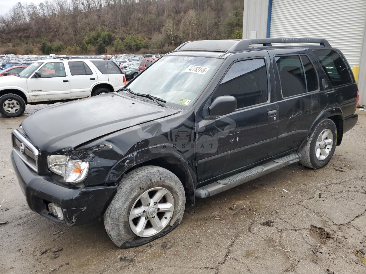 Nissan Pathfinder LE 3.5L  6 2004