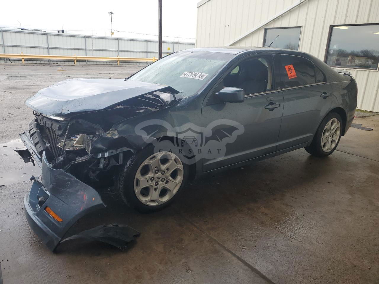 Ford Fusion SE 2.5L  4 2011