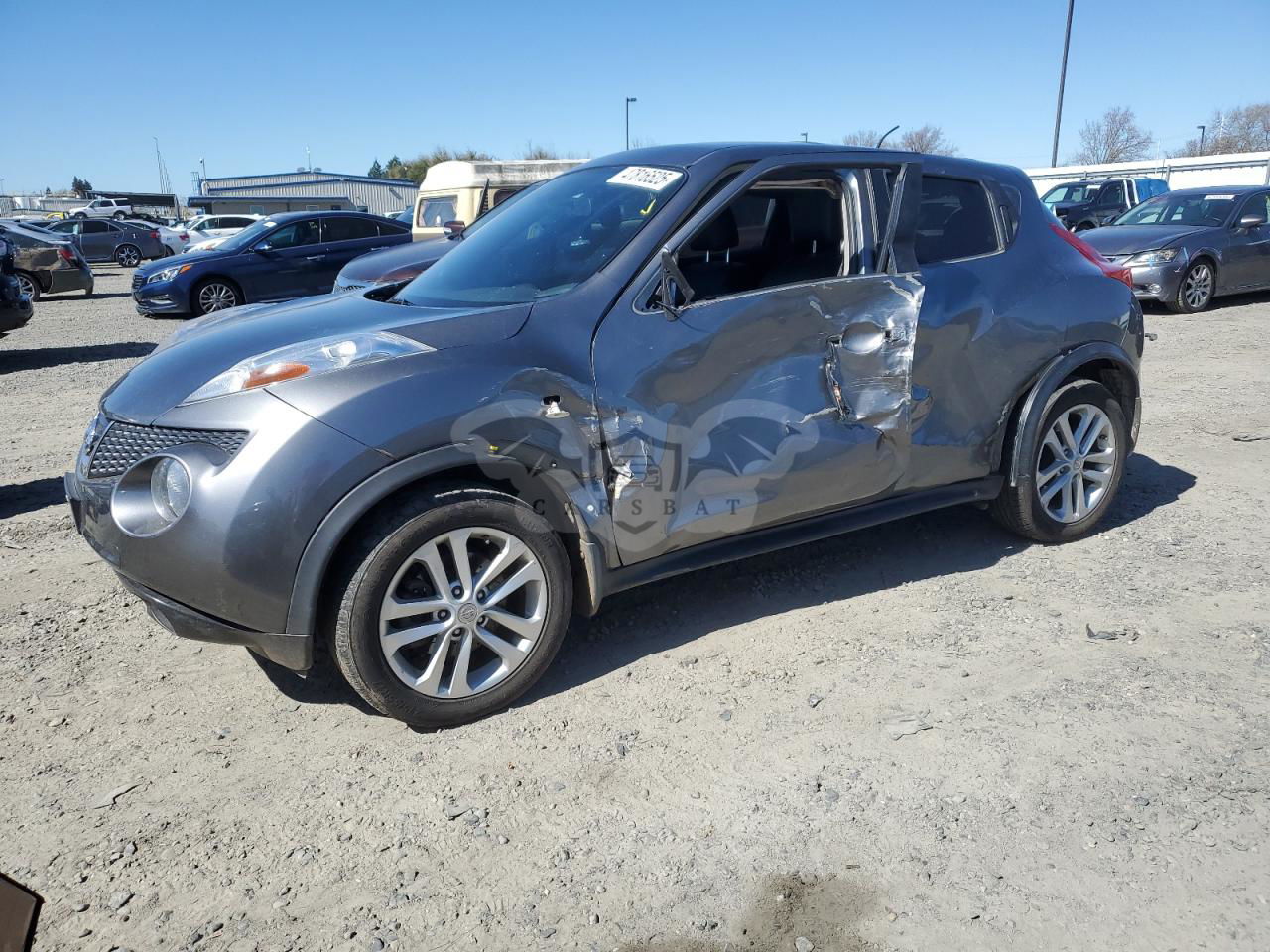 Nissan Juke S 1.6L  4 2011