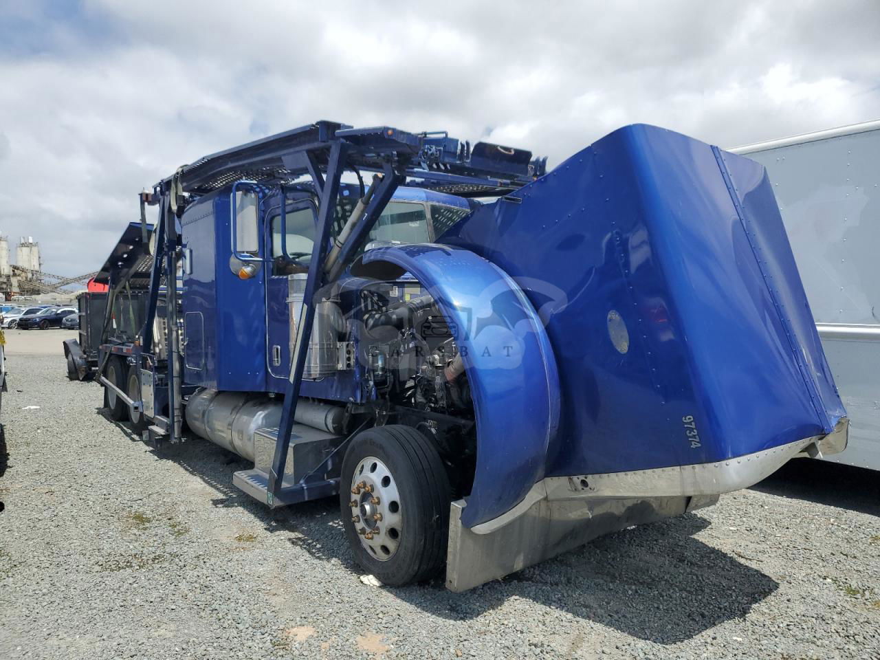 Peterbilt 389/520 12.9L  6 2016