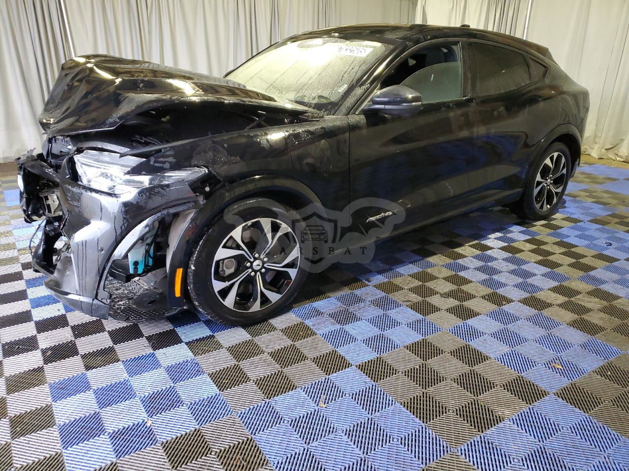 Ford Mustang Mach-E PREMIUM 2023