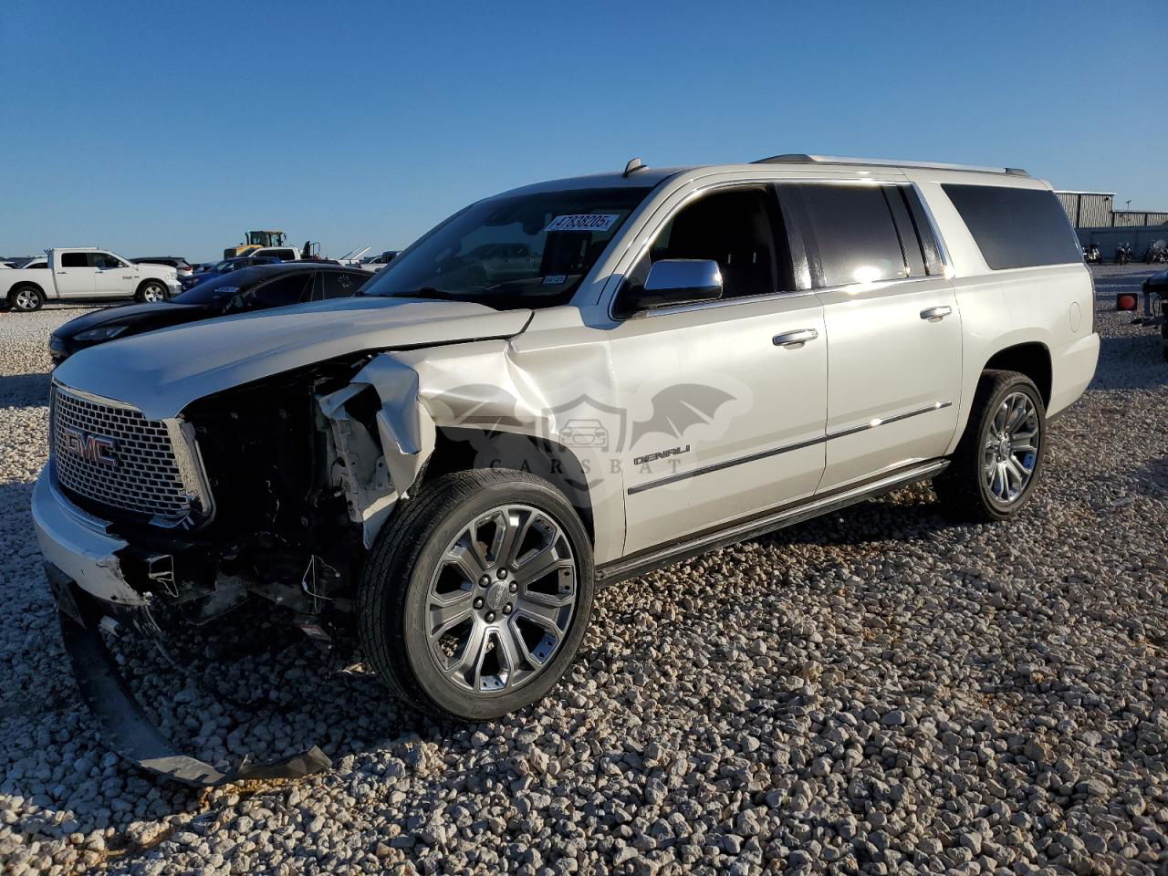 GMC Yukon DENALI 6.2L  8 2015