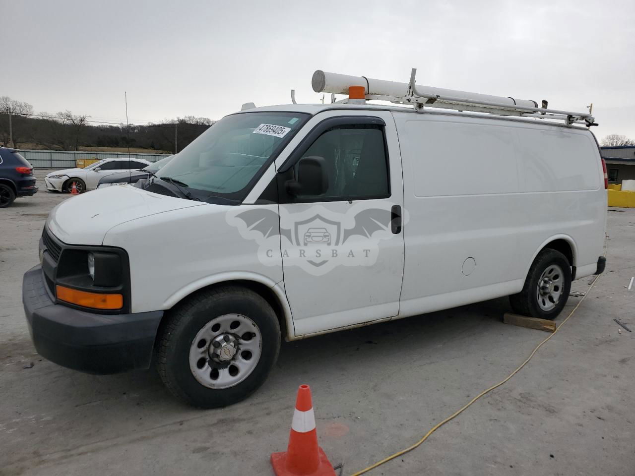 Chevrolet Express 5.3L  8 2011