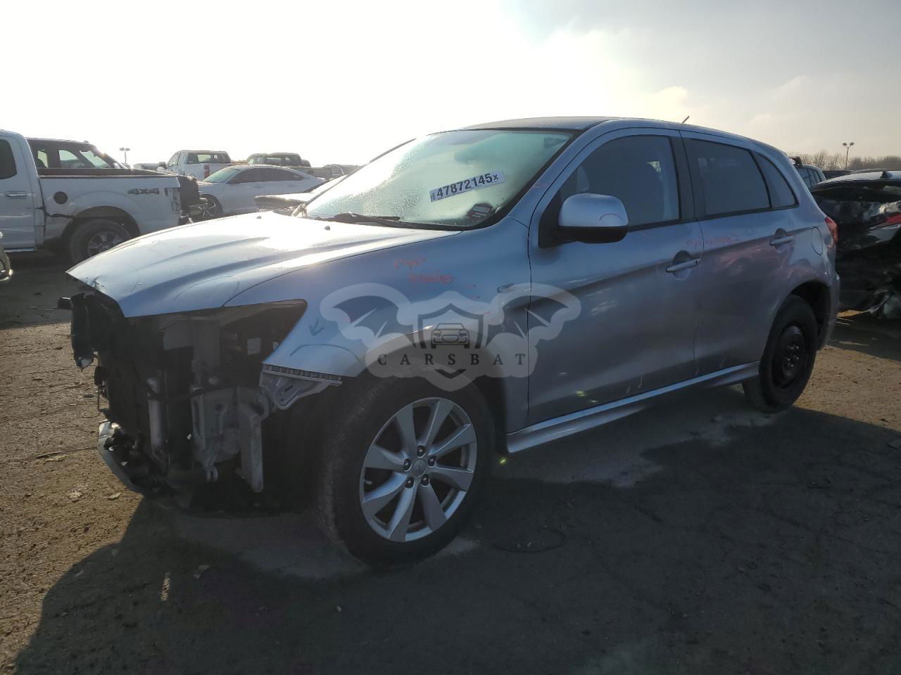 Mitsubishi Outlander SE 2.0L  4 2012