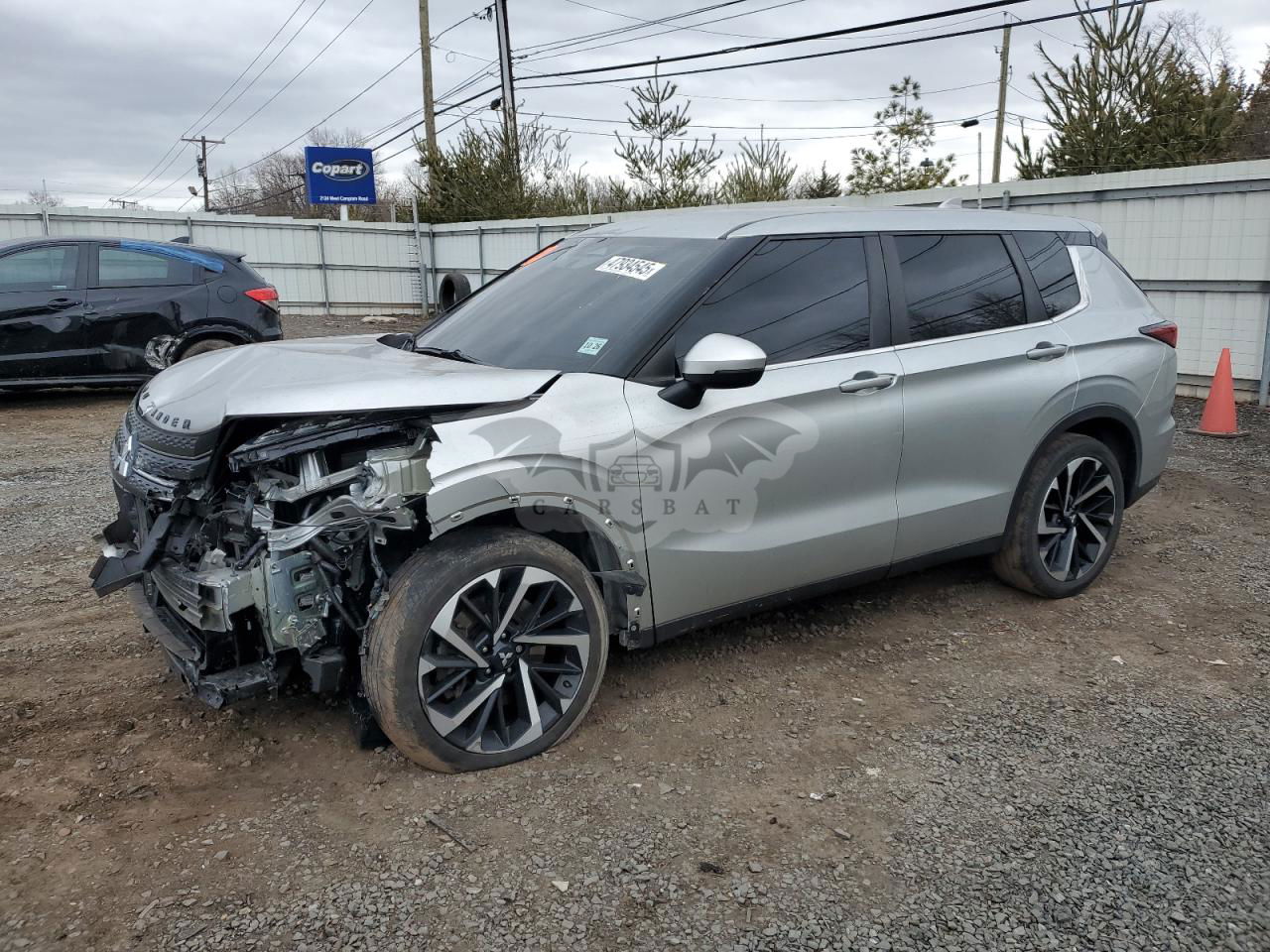 Mitsubishi Outlander ES 2.5L  4 2022