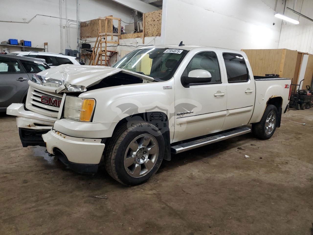 GMC Sierra K1500 SLT 5.3L  8 2011