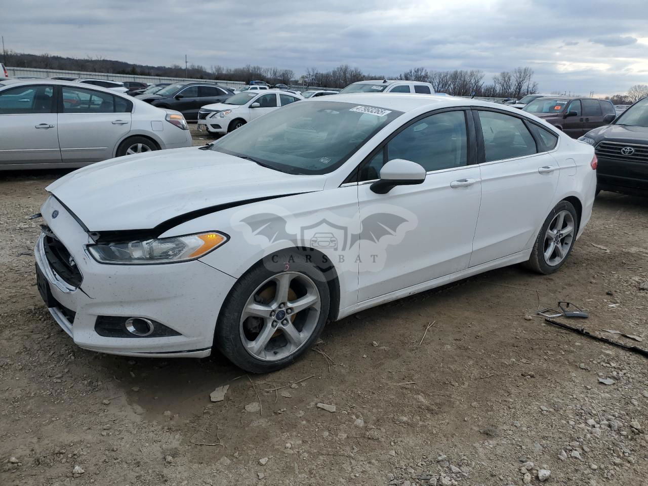 Ford Fusion S 2.5L  4 2016