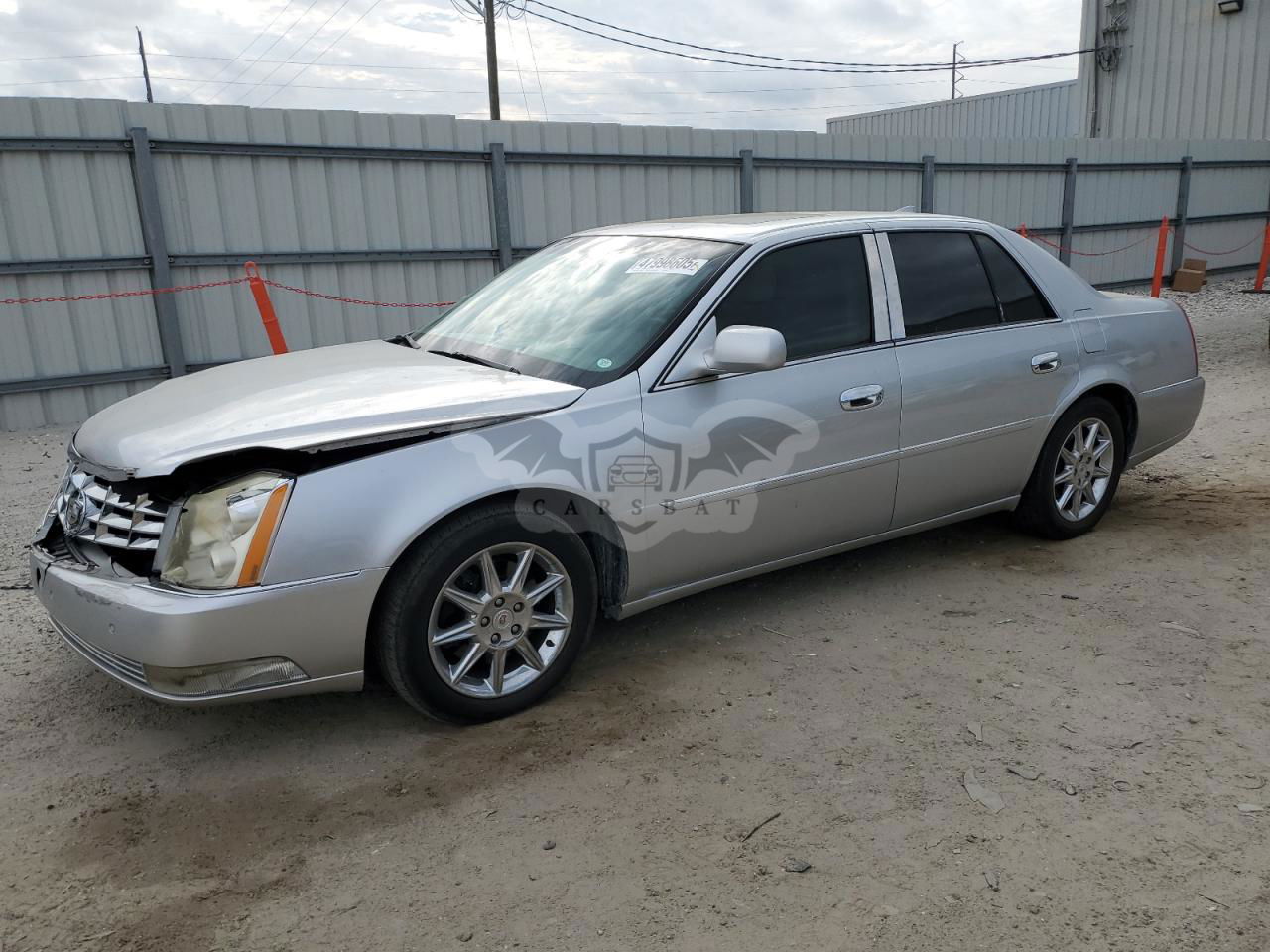 Cadillac DTS LUXURY COLLECTION 4.6L  8 2011