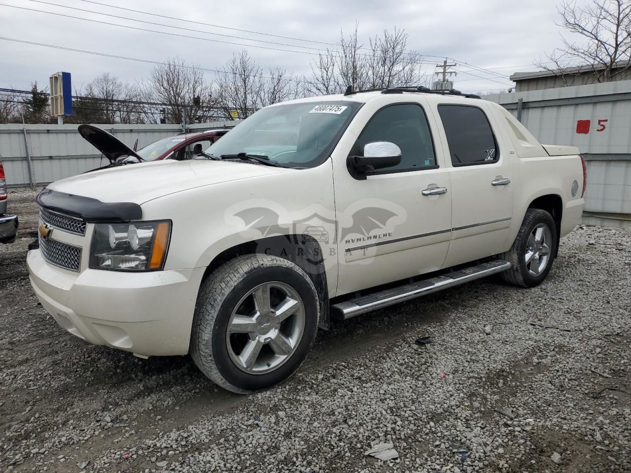 Chevrolet Avalanche LTZ 5.3L  8 2012