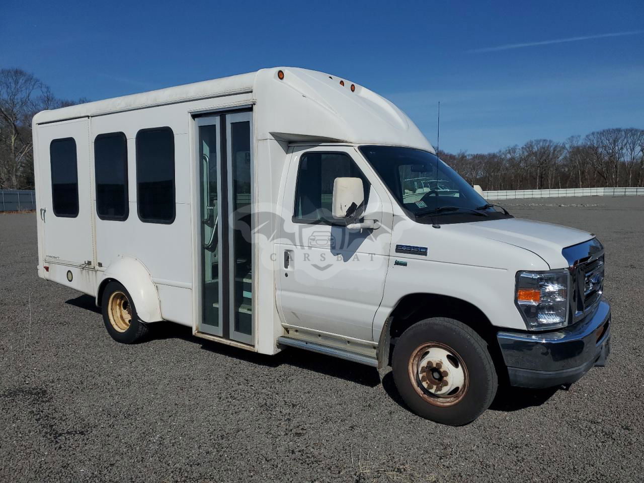 Ford Econoline E350 SUPER DUTY CUTAWAY VAN 5.4L  8 2015