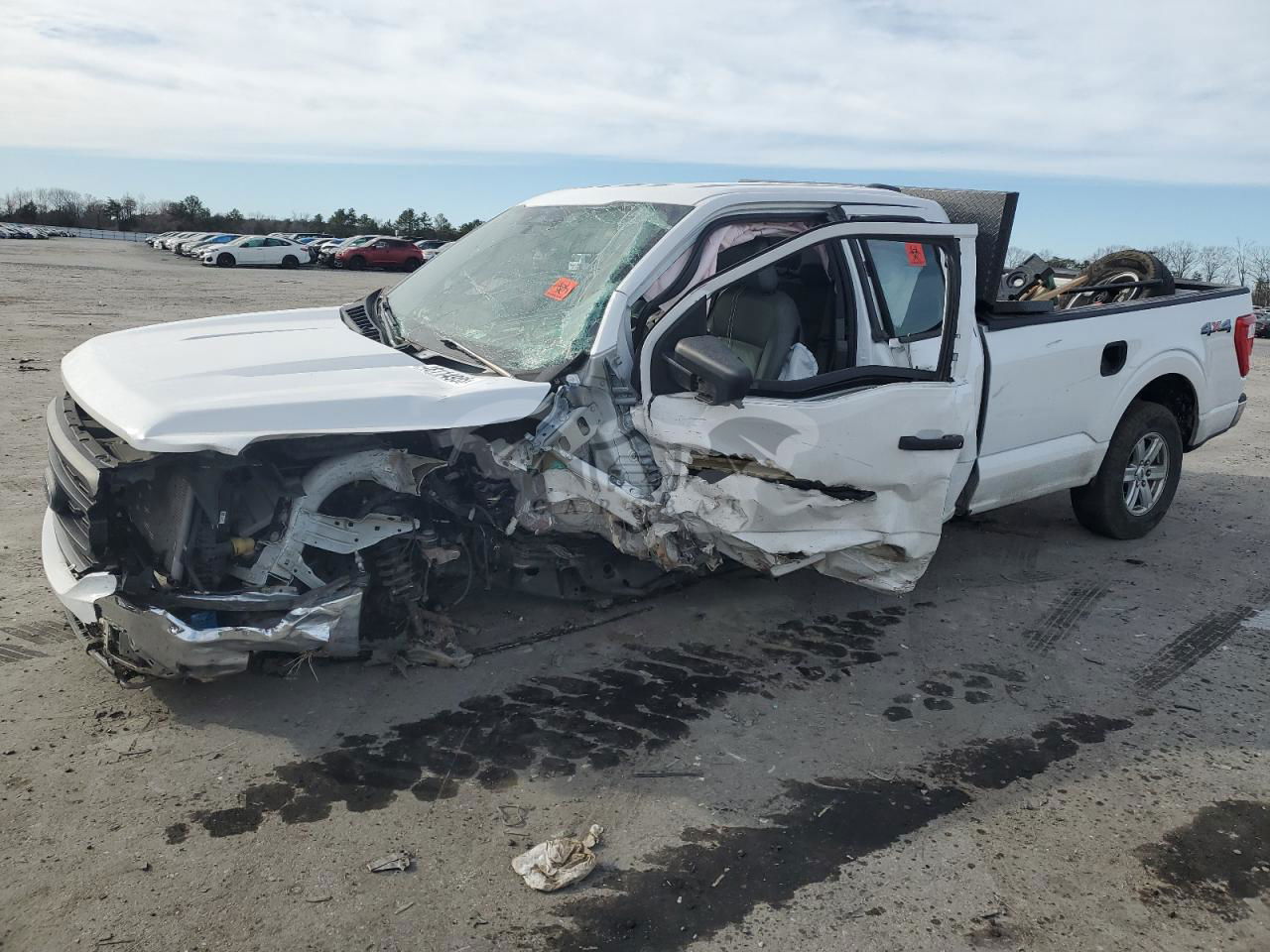Ford F-150 SUPER CAB 5.0L  8 2023