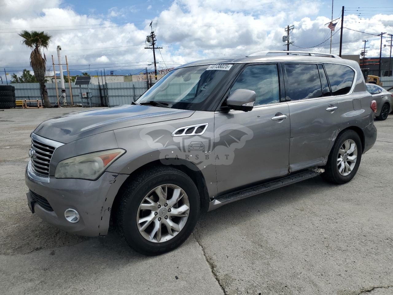 Infiniti QX80 5.6L  8 2014