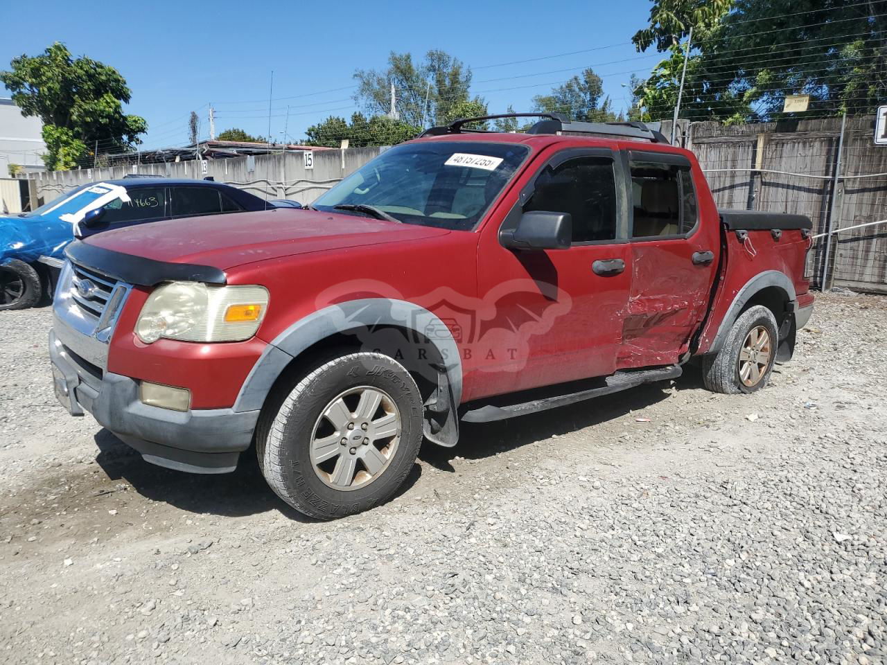 Ford Explorer XLT 4.0L  6 2010