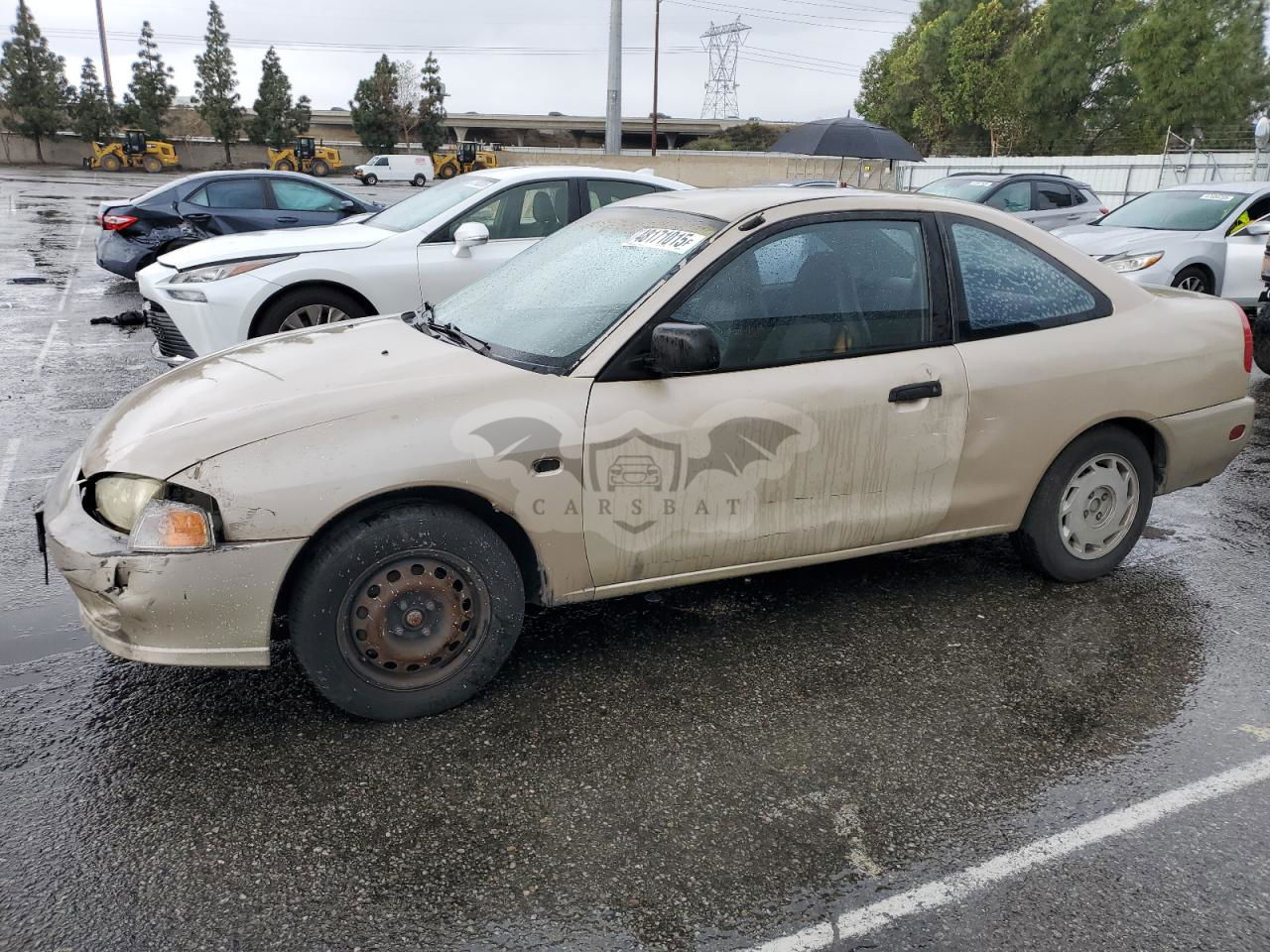 Mitsubishi Mirage DE 1.5L  4 2000