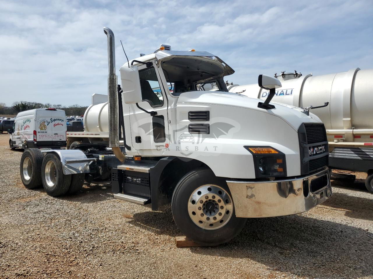 Mack Anthem 10.8L  6 2023