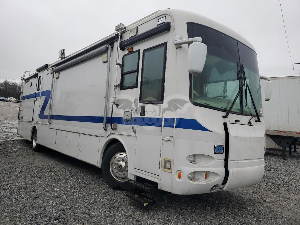 Freightliner X-line X LINE MOTOR HOME 6 2005