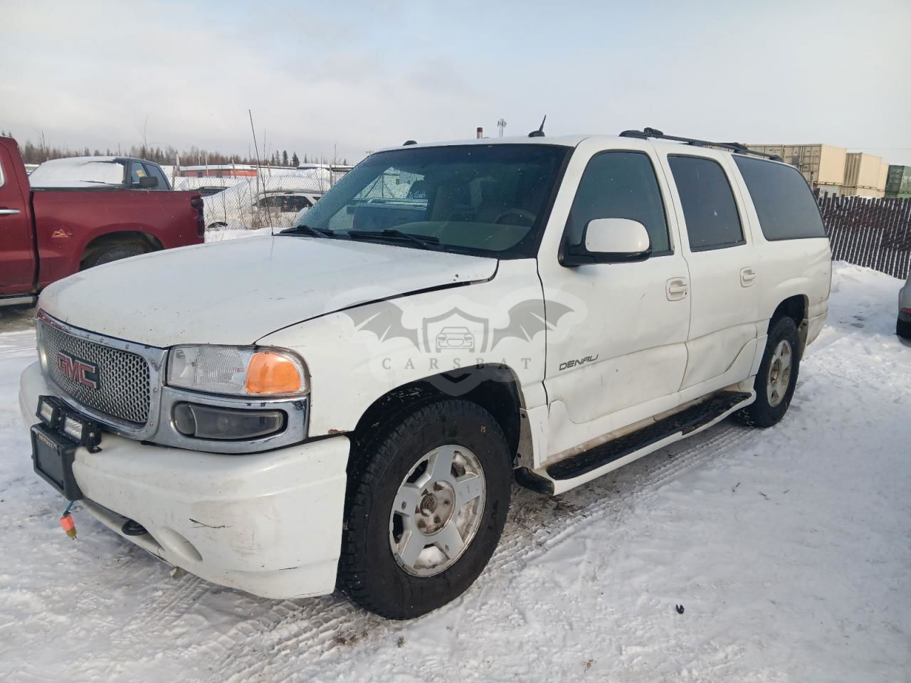 GMC Yukon DENALI 6.0L  8 2005