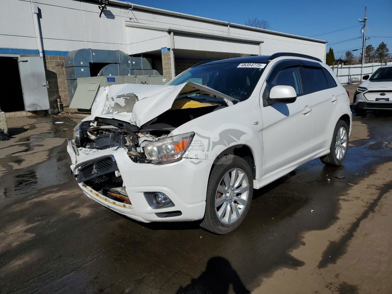 Mitsubishi Outlander SE 2.0L  4 2011