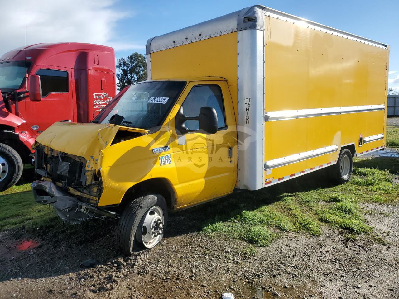 Ford Econoline E350 SUPER DUTY CUTAWAY VAN 6.8L 10 2015