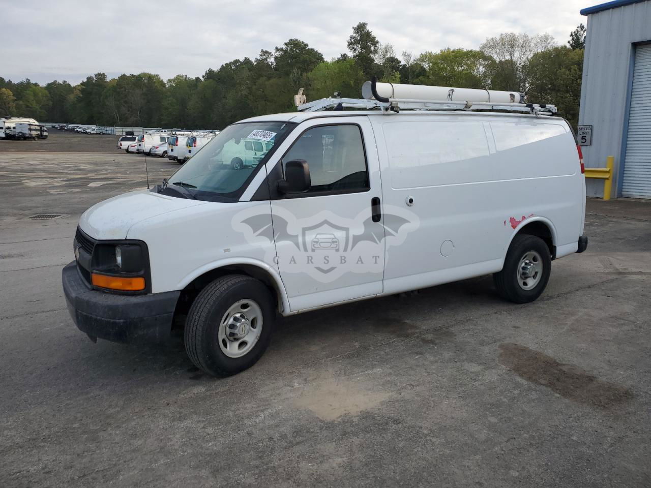 Chevrolet Express 4.8L  8 2013