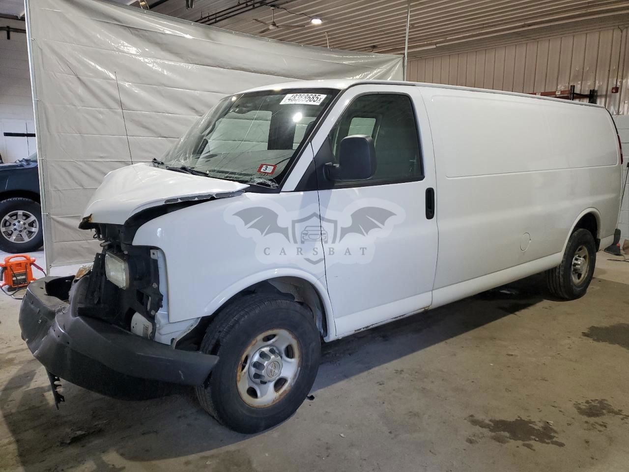 Chevrolet Express 4.8L  8 2013