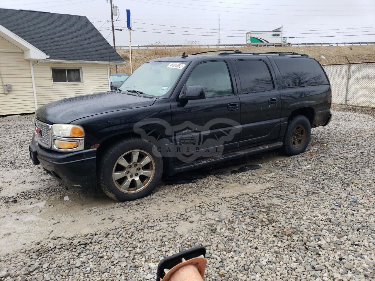 GMC Yukon DENALI 6.0L  8 2006