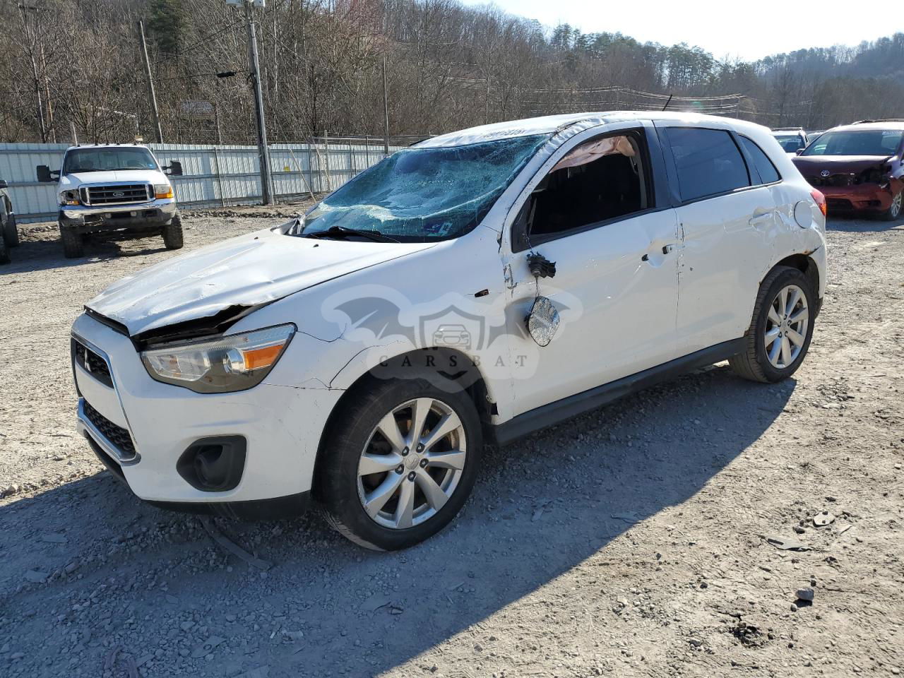 Mitsubishi Outlander ES 2.0L  4 2013