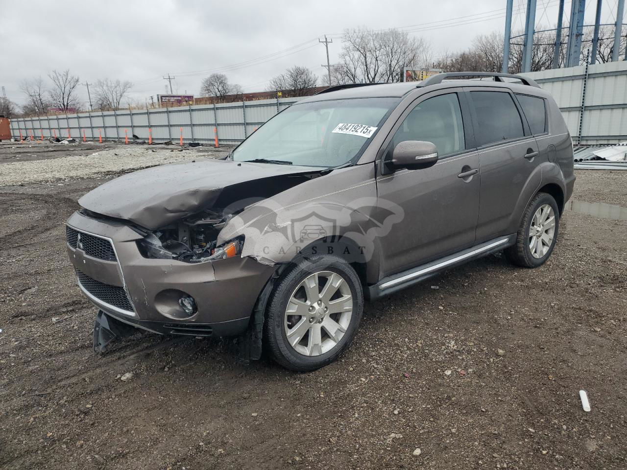 Mitsubishi Outlander SE 2.4L  4 2012