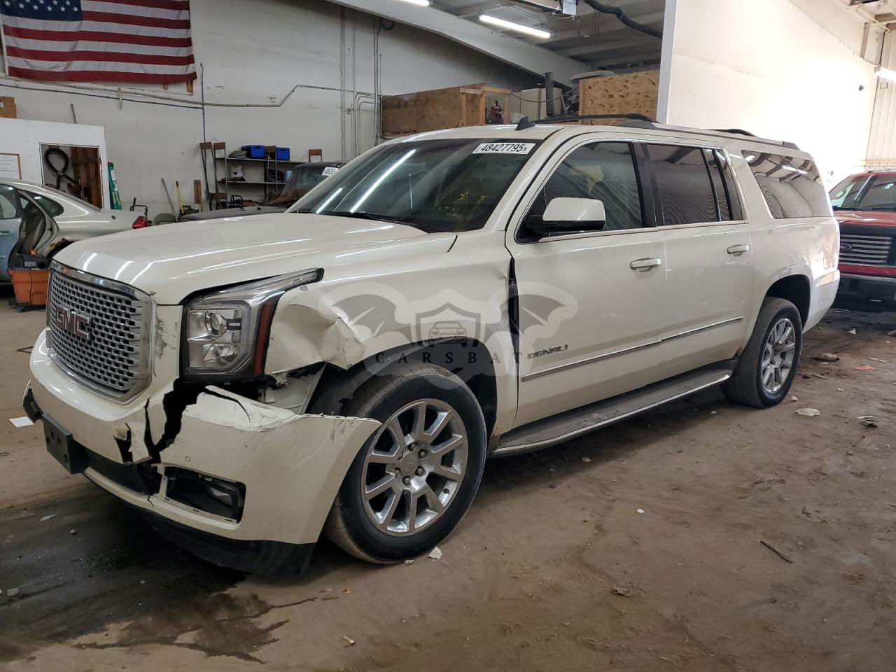 GMC Yukon DENALI 6.2L  8 2015