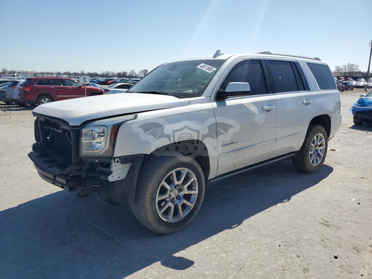 GMC Yukon DENALI 6.2L  8 2016
