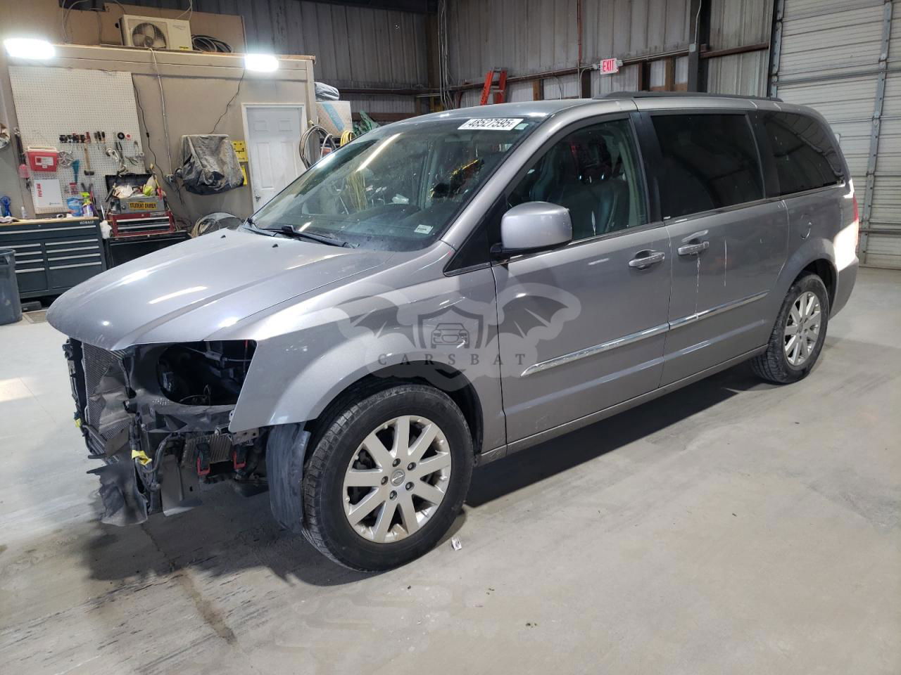 Chrysler Town & Country TOURING 3.6L  6 2013