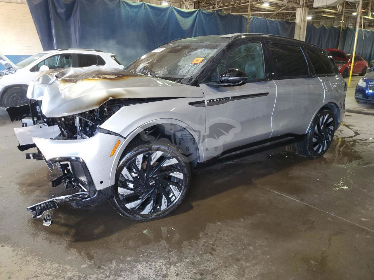 Lincoln Nautilus RESERVE 2.0L  4 2024