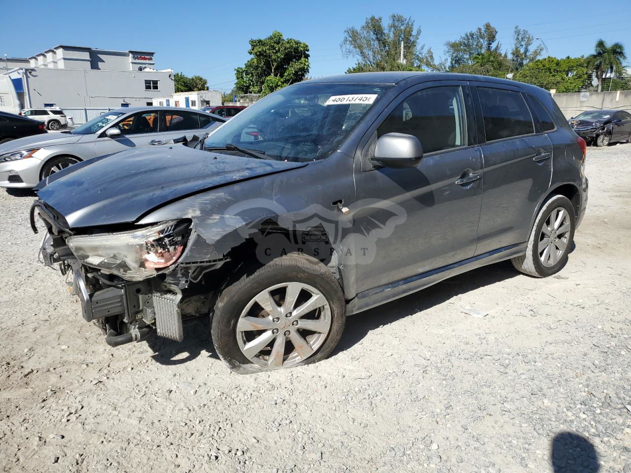 Mitsubishi Outlander SE 2.0L  4 2012