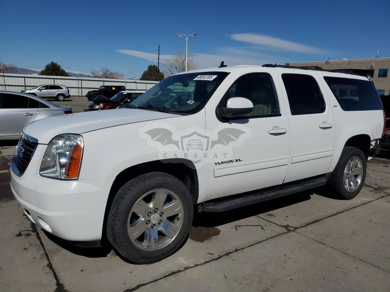 GMC Yukon K1500 SLT 5.3L  8 2013
