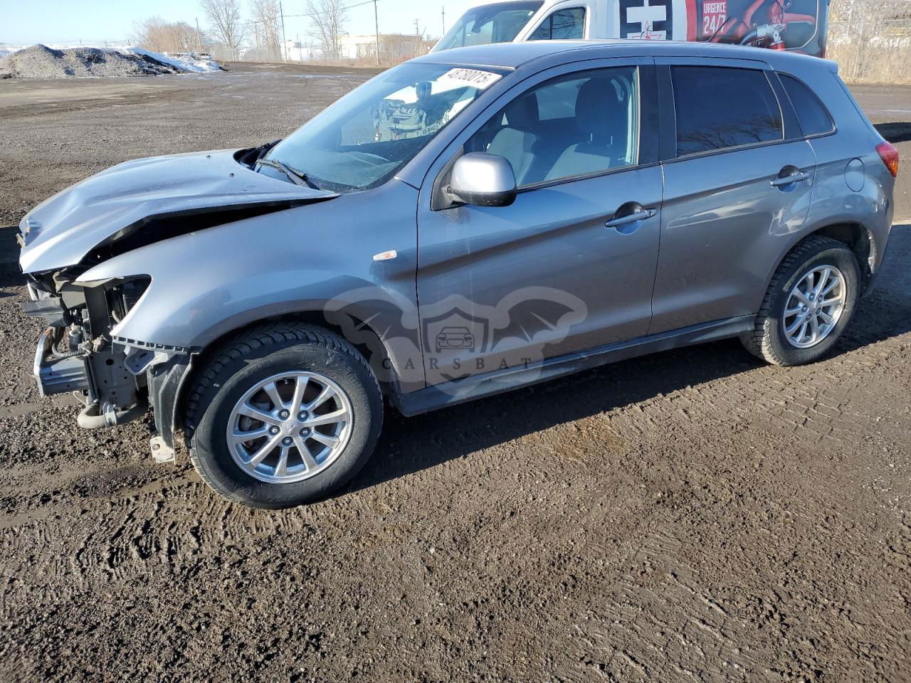 Mitsubishi Outlander SE 2.0L  4 2013