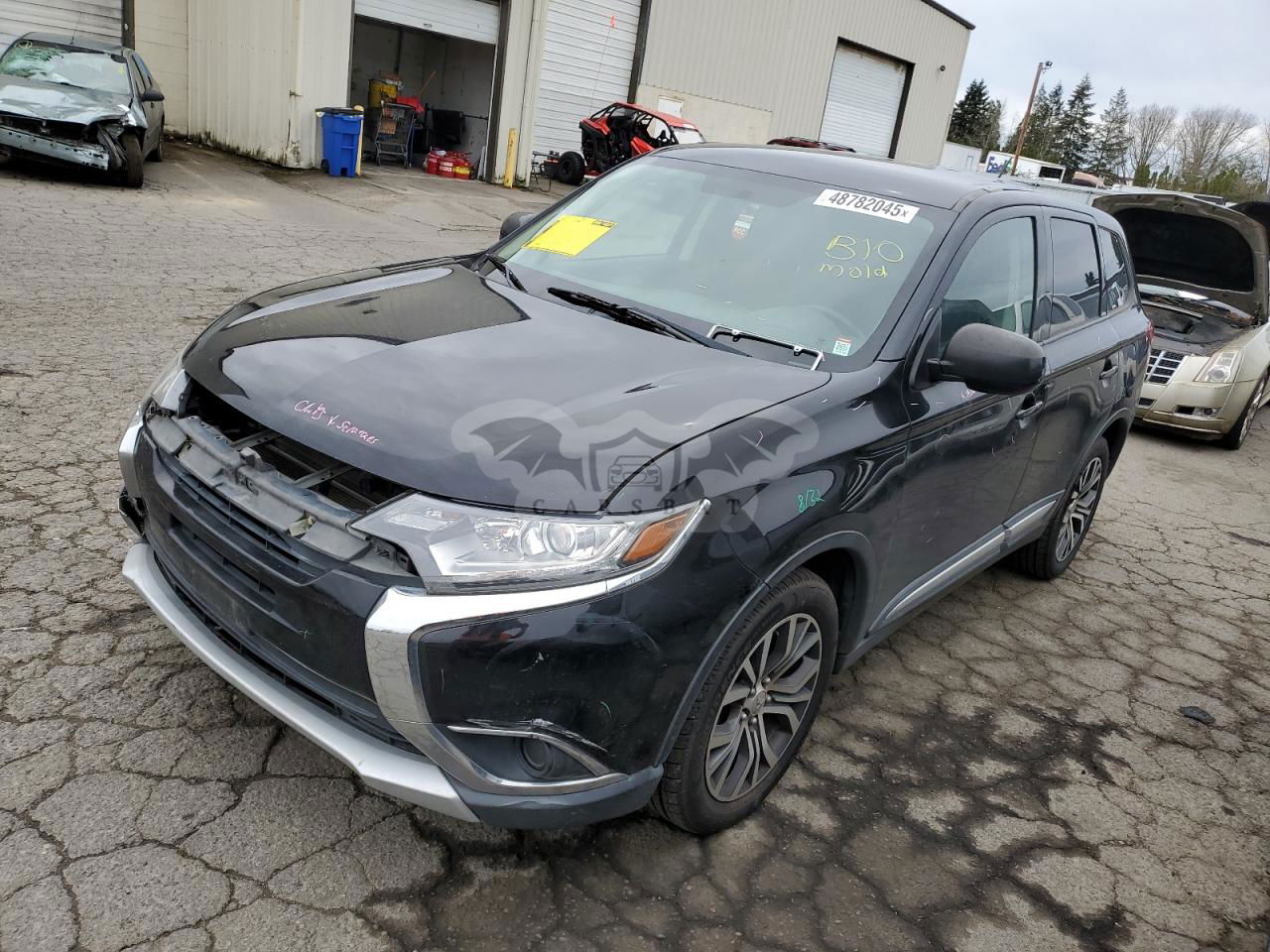 Mitsubishi Outlander SE 2.4L  4 2016