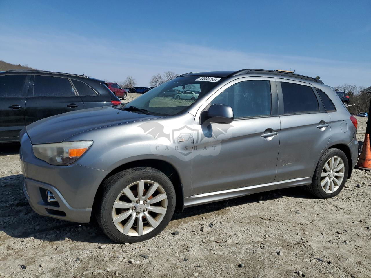 Mitsubishi Outlander SE 2.0L  4 2011