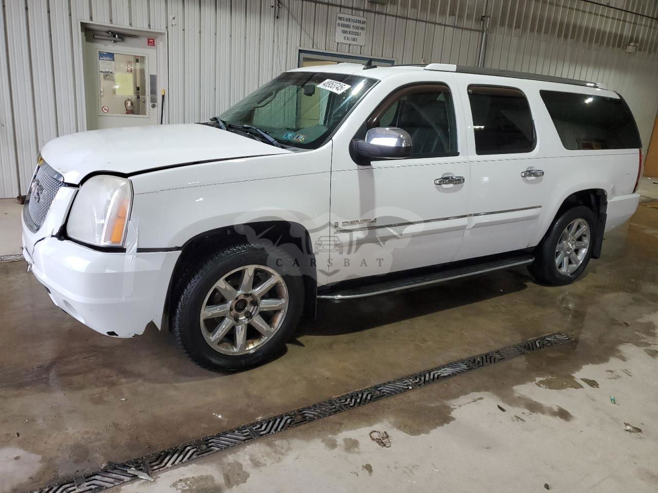 GMC Yukon DENALI 6.2L  8 2007