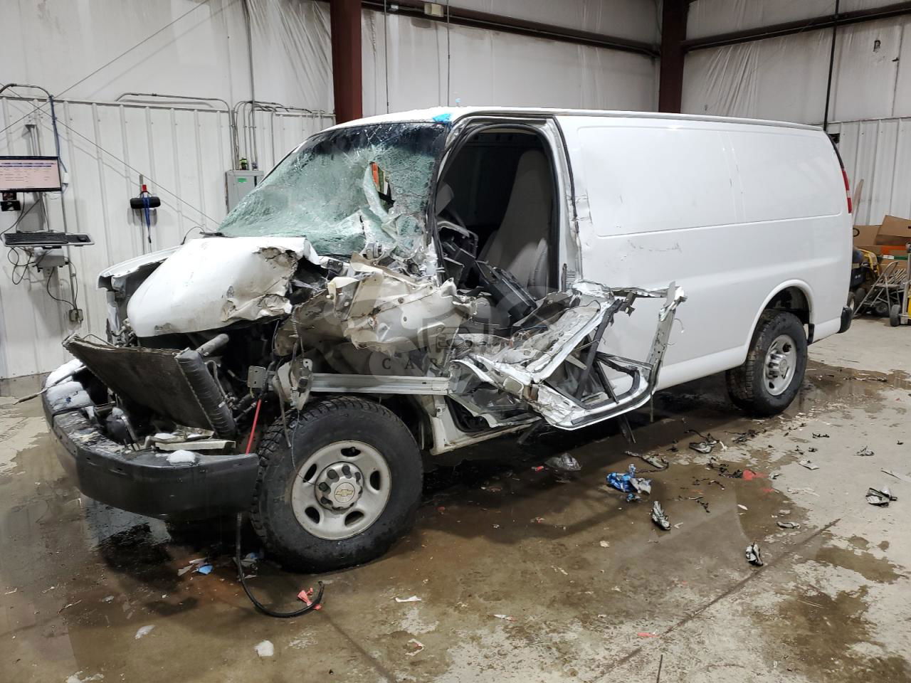 Chevrolet Express 4.8L  8 2012
