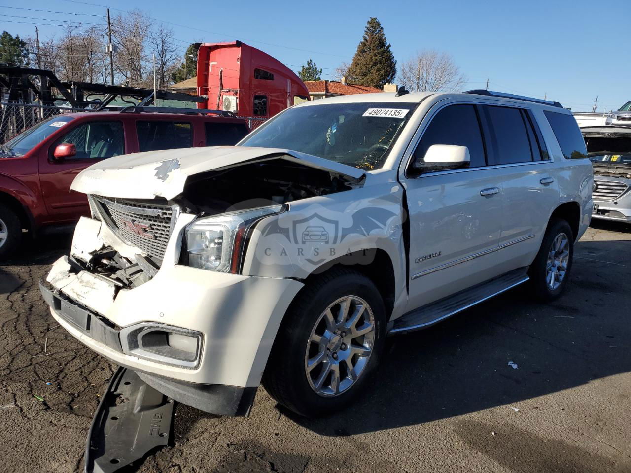 GMC Yukon DENALI 6.2L  8 2015