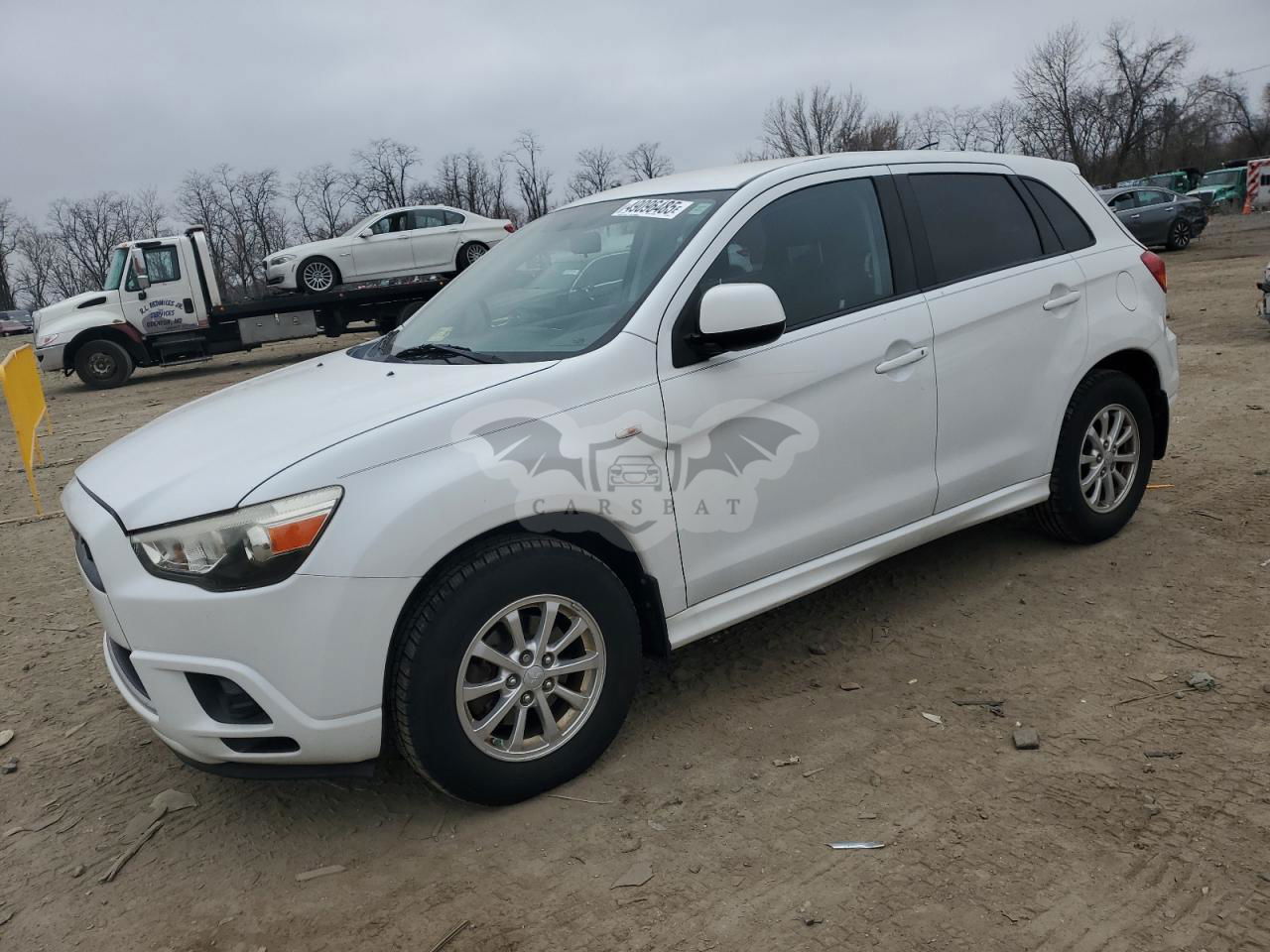 Mitsubishi Outlander ES 2.0L  4 2011