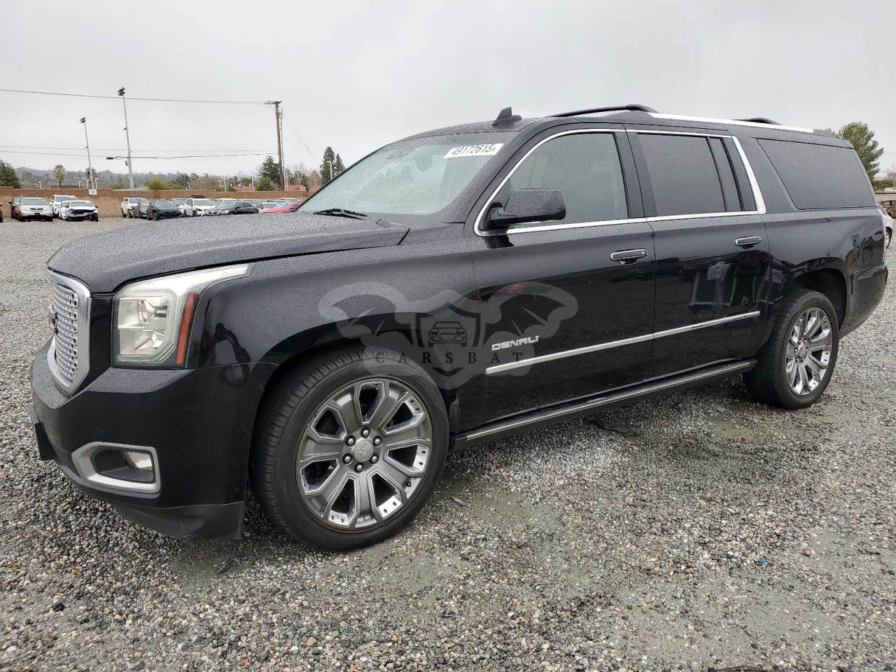 GMC Yukon DENALI 6.2L  8 2016