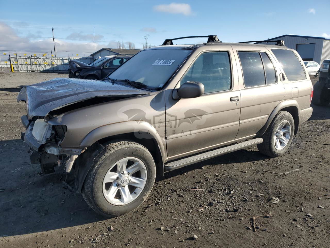 Nissan Pathfinder LE 3.5L  6 2002
