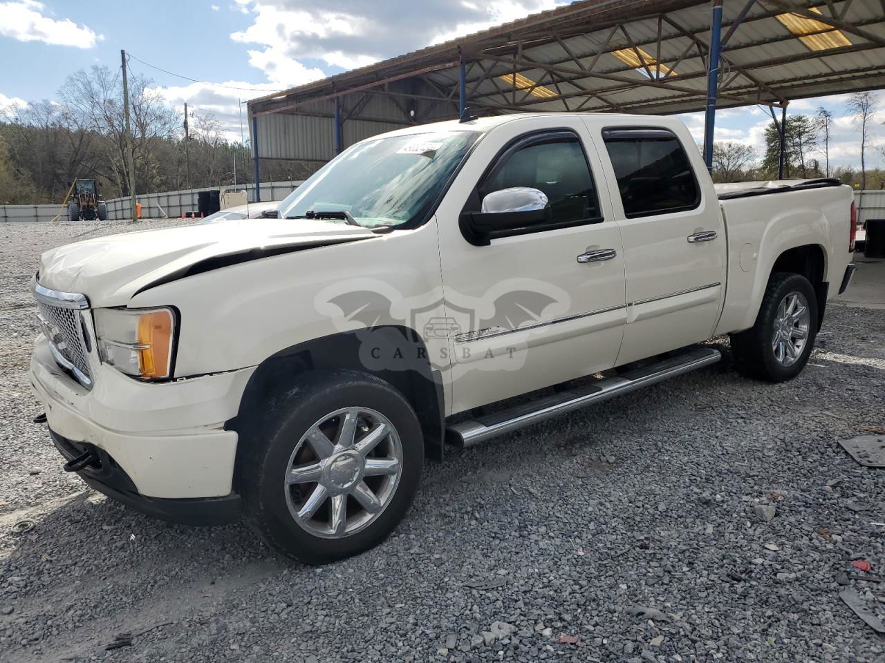 GMC Sierra K1500 DENALI 6.2L  8 2013