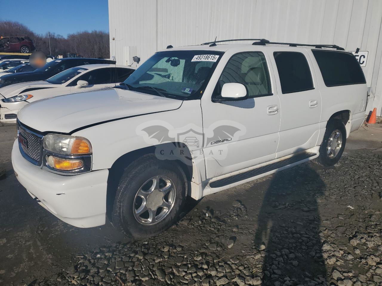 GMC Yukon DENALI 6.0L  8 2005