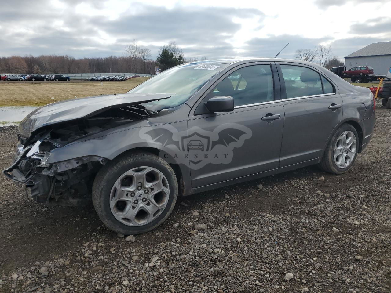 Ford Fusion SE 2.5L  4 2011