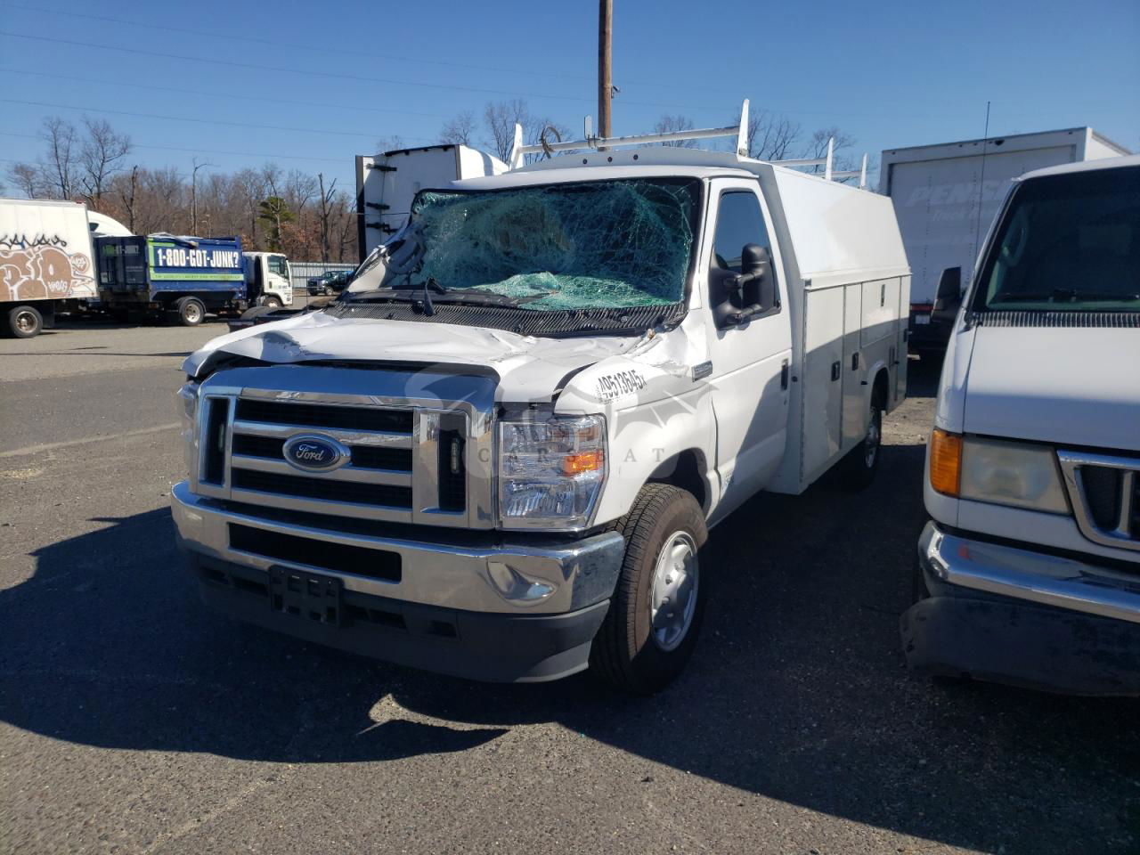 Ford Econoline E350 SUPER DUTY CUTAWAY VAN 7.3L  8 2021