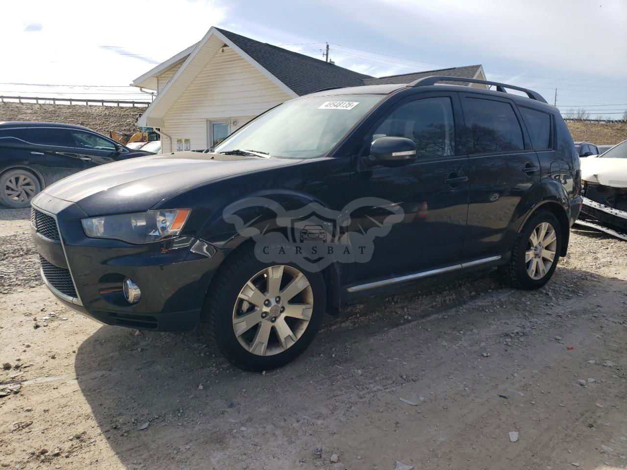 Mitsubishi Outlander SE 2.4L  4 2012