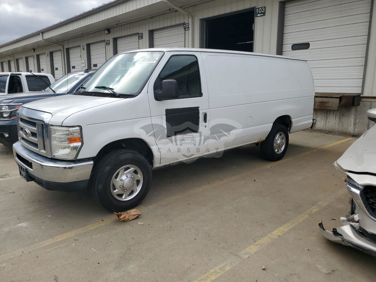 Ford Econoline E350 SUPER DUTY VAN 5.4L  8 2010