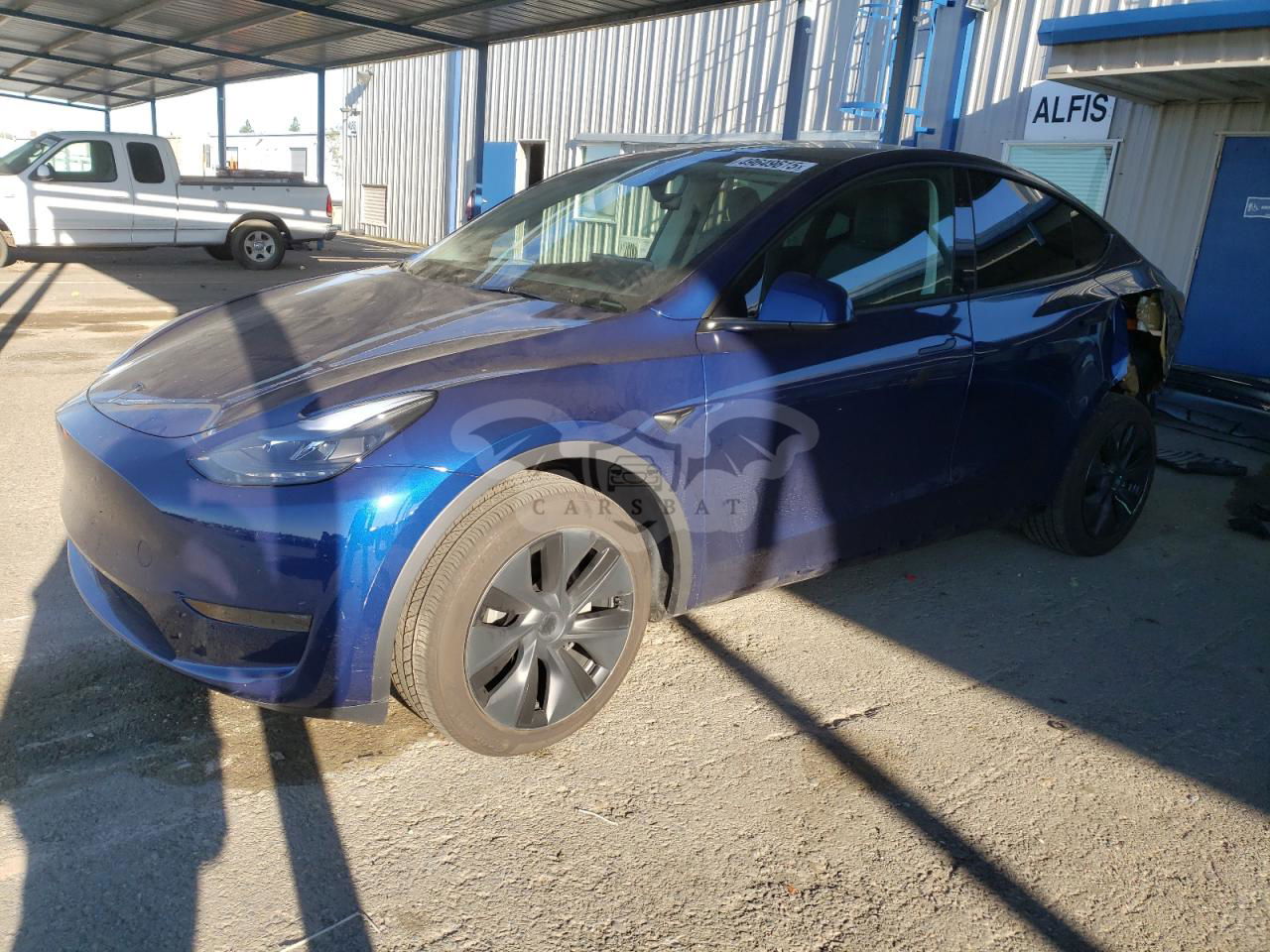Tesla Model Y 2024